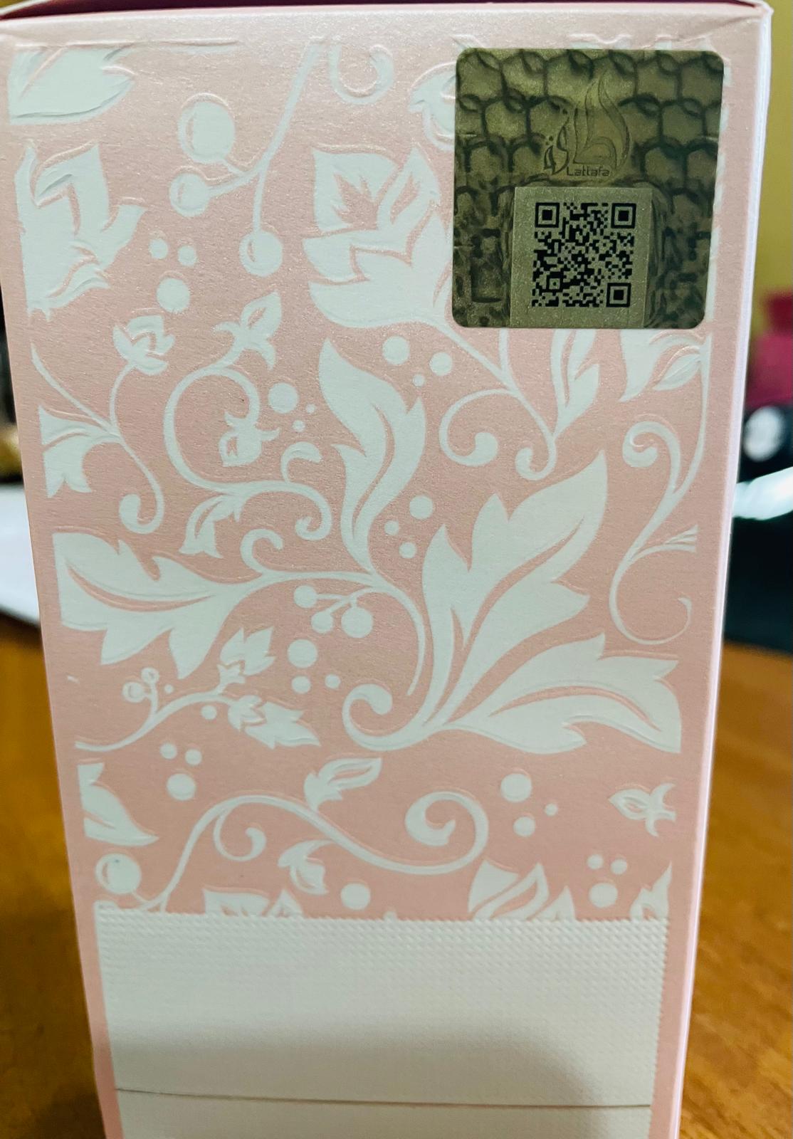 Lattafa Yara Rosa Koncentrowany olejek perfumowany dla kobiet 20 ml