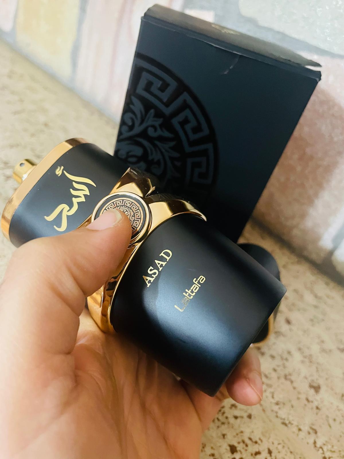 Lattafa Asad Eau de Parfum 100ml Uomo - Profumo Arabo Intenso Vaniglia Speziato