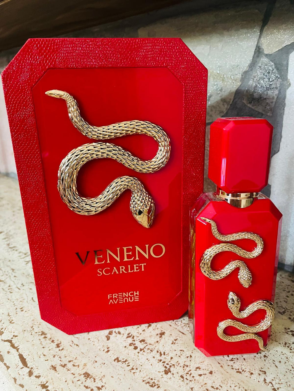 French Avenue Veneno Scarlet Extrait de Parfum Unisex 100 ml