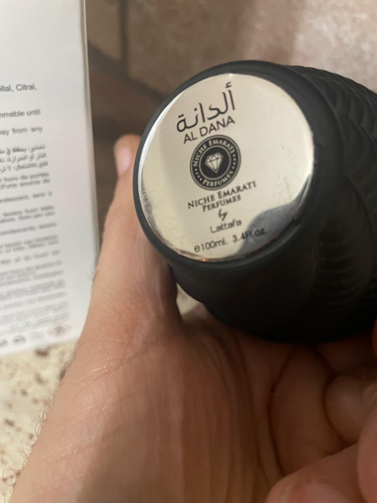 Lattafa Niche Emarati Al Dana Eau de Parfum unisex